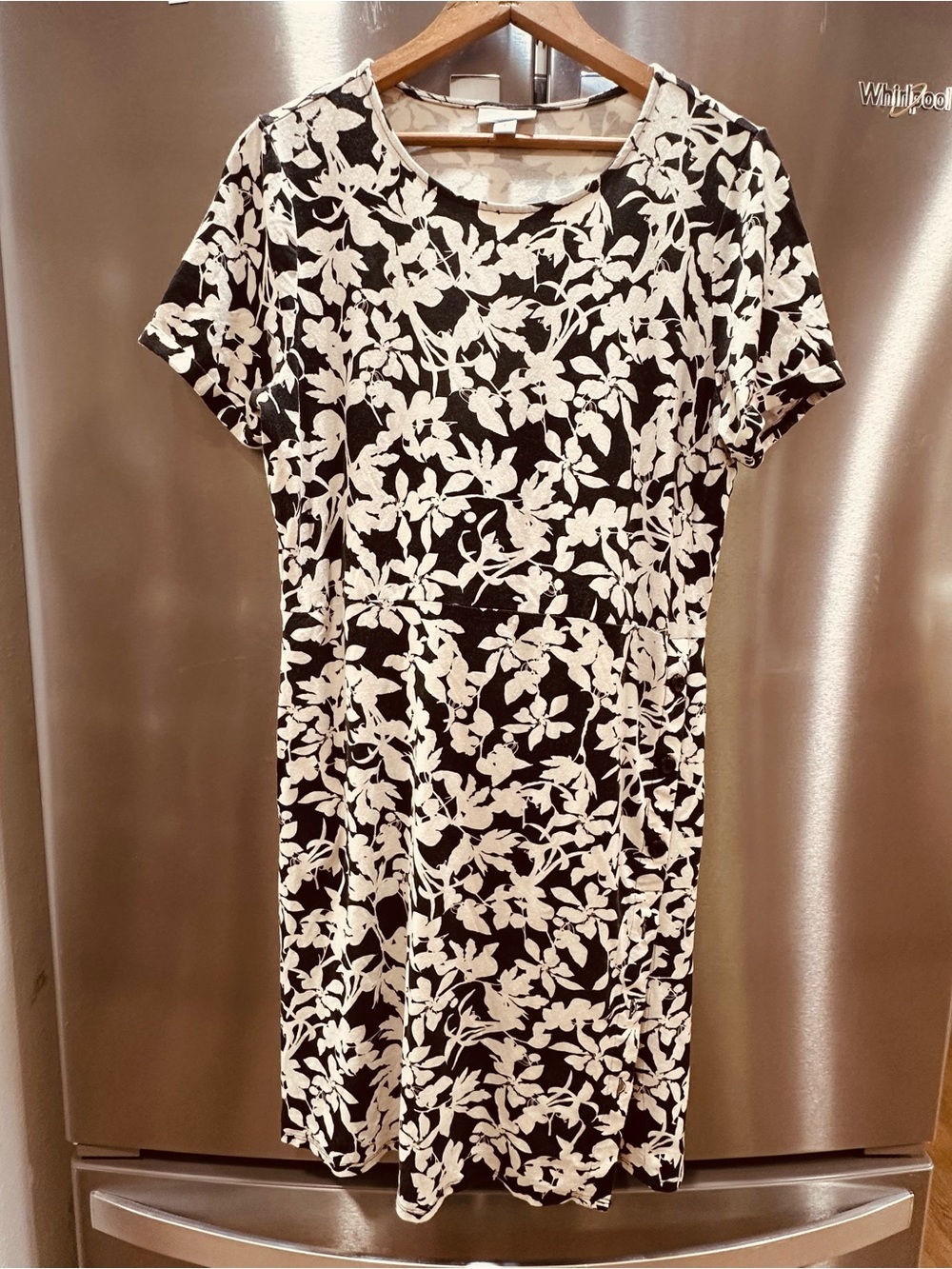J Jill Black & Cream Floral Short Sleeve Pima Cotton Blend Small Dress Pockets